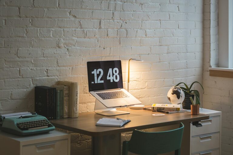 Tips for Creating a Comfortable and Productive Home Office Environment